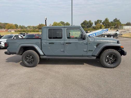 2025 Jeep Gladiator High Tide