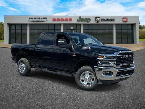 2025 RAM 2500 Tradesman Crew Cab 4x4 6'4' Box