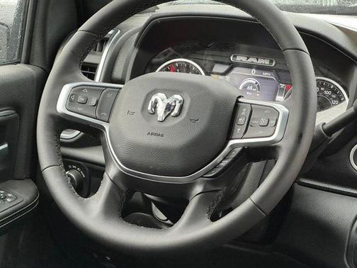 2025 RAM 2500 Big Horn Crew Cab 4x4 6'4' Box