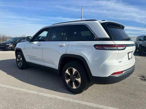 2024 Jeep Grand Cherokee 4xe Base