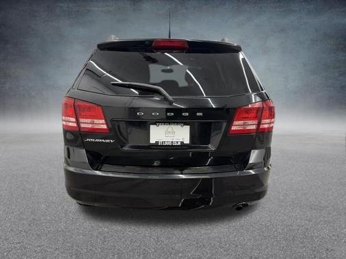 Pitch Black Clearcoat 2017 Dodge Journey SE