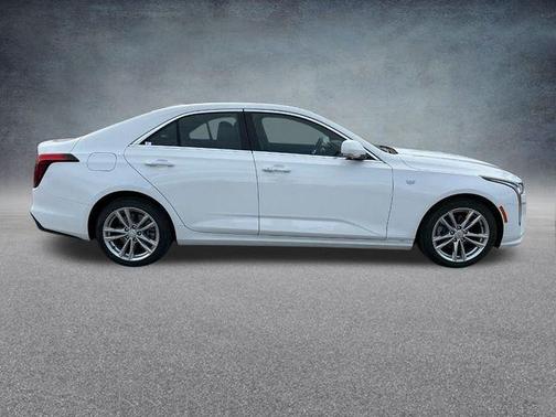 2024 Cadillac CT4 Luxury