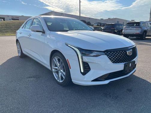 2024 Cadillac CT4 Luxury