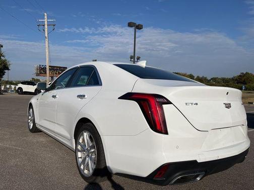 2024 Cadillac CT4 Luxury