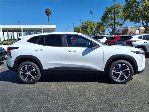 2026 Chevrolet Trax FWD 1RS