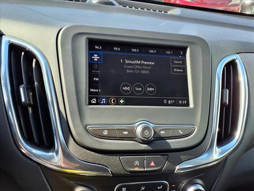 Iridescent Pearl Tricoat 2024 Chevrolet Equinox FWD 4dr LT w/1LT