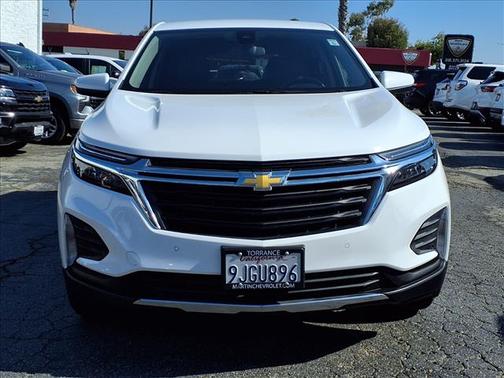 Iridescent Pearl Tricoat 2024 Chevrolet Equinox FWD 4dr LT w/1LT