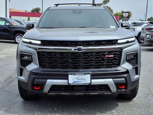 Sterling Gray Metallic 2026 Chevrolet Traverse AWD Z71