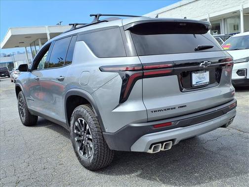 Sterling Gray Metallic 2026 Chevrolet Traverse AWD Z71