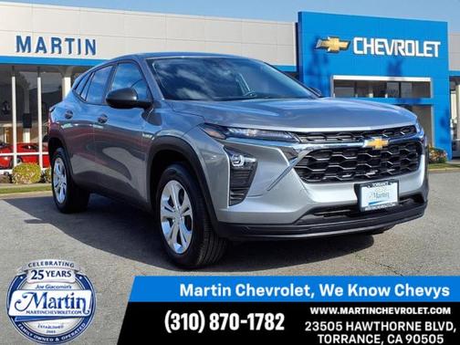 2025 Chevrolet Trax LS