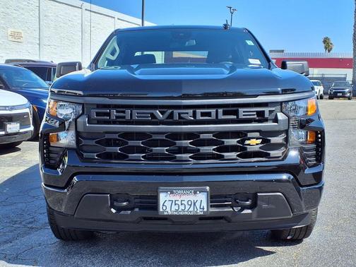 Black 2026 Chevrolet Silverado 1500 Custom