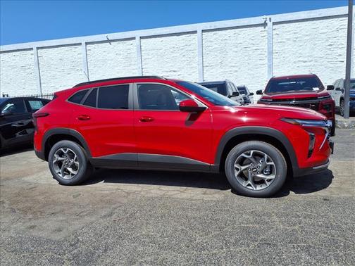 Apex Red 2026 Chevrolet Trax FWD 4dr LT