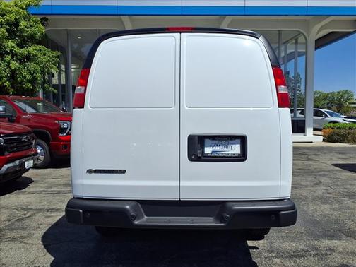 Summit White 2026 Chevrolet Express 3500 3500 Regular Wheelbase, WT, RWD