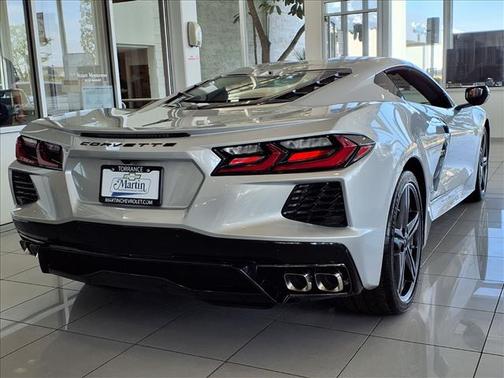 Blade Silver Metallic 2026 Chevrolet Corvette Stingray w/1LT