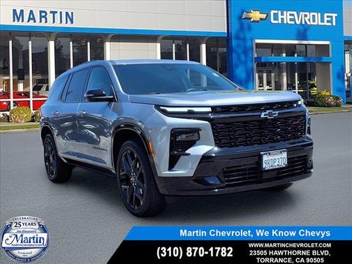 Sterling Gray Metallic 2025 Chevrolet Traverse RS