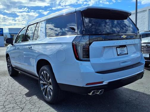 2026 Chevrolet Suburban High Country, RWD