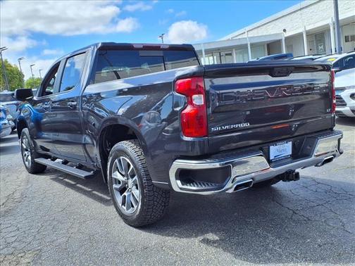Dark Ash Metallic 2023 Chevrolet Silverado 1500 LT