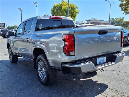 Sterling Gray Metallic 2024 Chevrolet Colorado 2WD Crew Cab LT