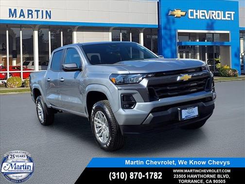 Sterling Gray Metallic 2024 Chevrolet Colorado 2WD Crew Cab LT