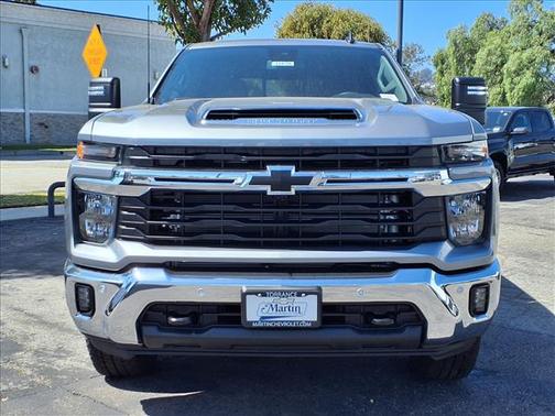 Sterling Gray Metallic 2026 Chevrolet Silverado 2500 LT