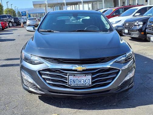 Shadow Gray Metallic 2019 Chevrolet Malibu 4dr Sdn LT w/1LT