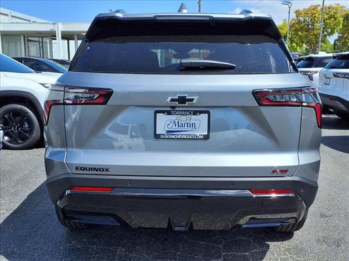 Sterling Gray Metallic 2026 Chevrolet Equinox FWD 4dr RS w/1RS