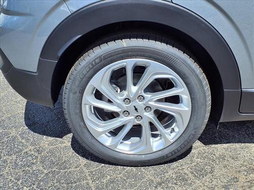 Sterling Gray Metallic 2027 Chevrolet Bolt LT FWD