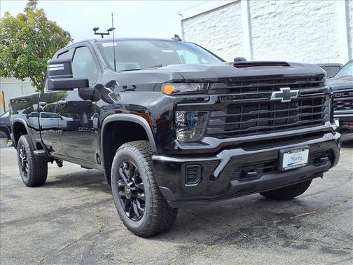2026 Chevrolet Silverado 2500 Custom