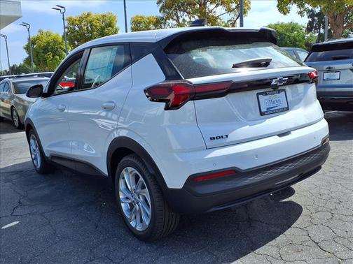 Summit White 2027 Chevrolet Bolt LT FWD