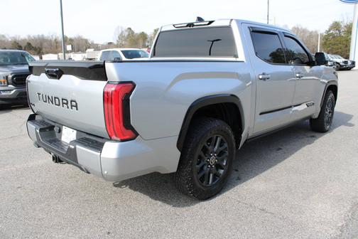 2022 Toyota Tundra PLATINUM