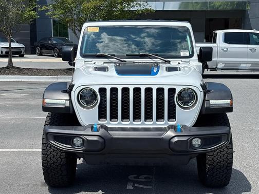 Bright White Clearcoat 2023 Jeep Wrangler 4xe Rubicon