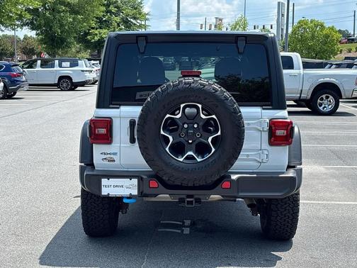 Bright White Clearcoat 2023 Jeep Wrangler 4xe Rubicon