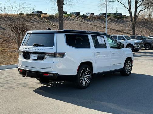 2024 Jeep Grand Wagoneer L Series III 4x4