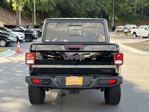 Black Clearcoat 2021 Jeep Gladiator Sport S