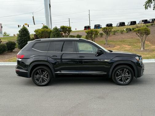 2022 Volkswagen Atlas 3.6L SEL