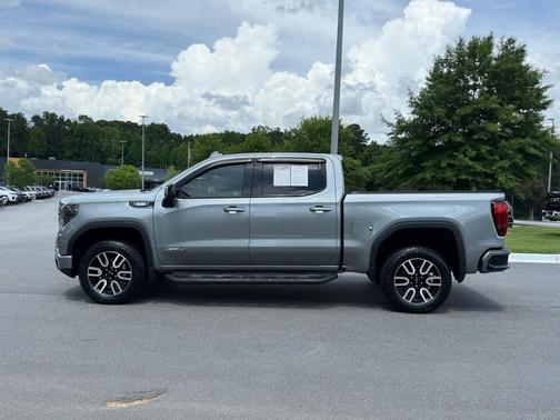 Sterling Metallic 2023 GMC Sierra 1500 AT4