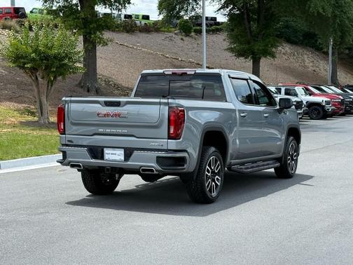 Sterling Metallic 2023 GMC Sierra 1500 AT4