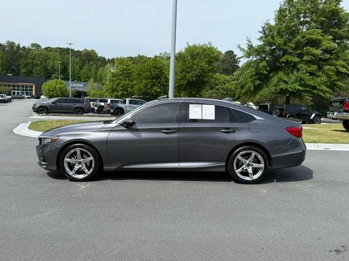 Modern Steel Metallic 2019 Honda Accord EX-L