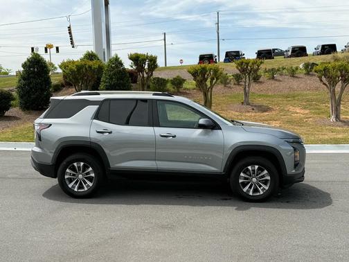 Sterling Gray Metallic 2025 Chevrolet Equinox 1LT
