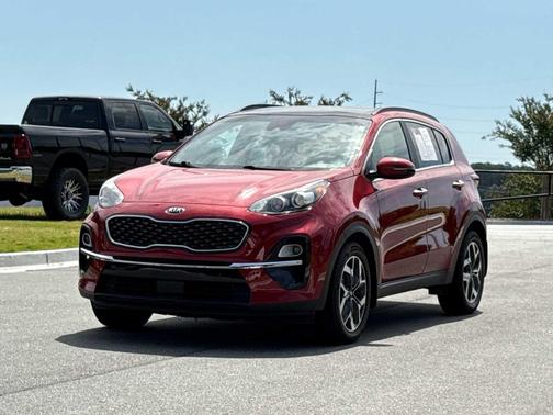 Hyper Red 2021 Kia Sportage EX