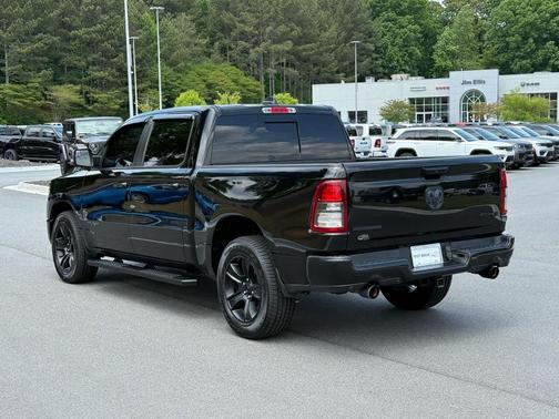 Diamond Black Crystal Pearlcoat 2022 RAM 1500 Big Horn/Lone Star