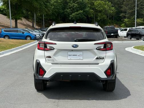 Crystal White Pearl 2024 Subaru Crosstrek Limited