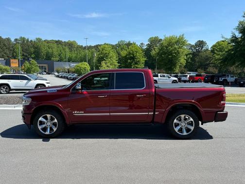 Delmonico Red Pearlcoat 2021 RAM 1500 Limited