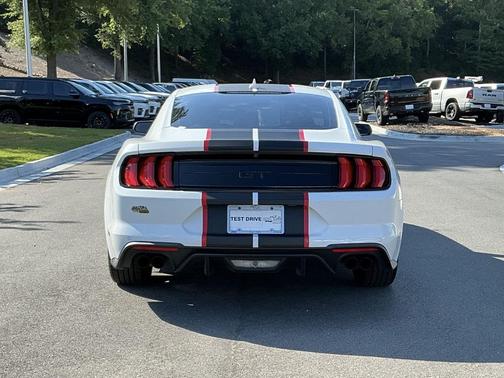 Oxford White 2023 Ford Mustang GT