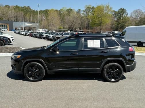 2020 Jeep Cherokee Altitude