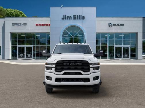 Bright White Clearcoat 2026 RAM 3500 Big Horn