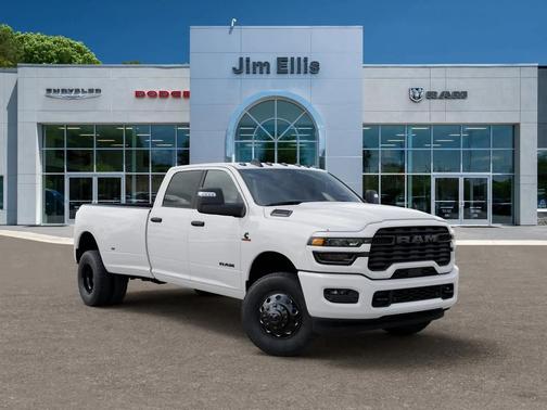 Bright White Clearcoat 2026 RAM 3500 Big Horn