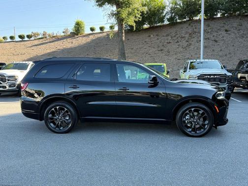 DB Black Clearcoat 2024 Dodge Durango R/T Plus RWD