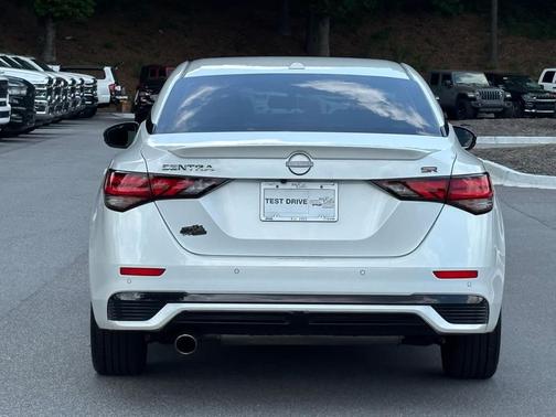 Aspen White Tricoat 2025 Nissan Sentra SR
