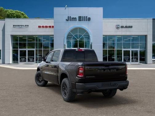 Diamond Black Crystal Pearlcoat 2026 RAM 1500 Rebel